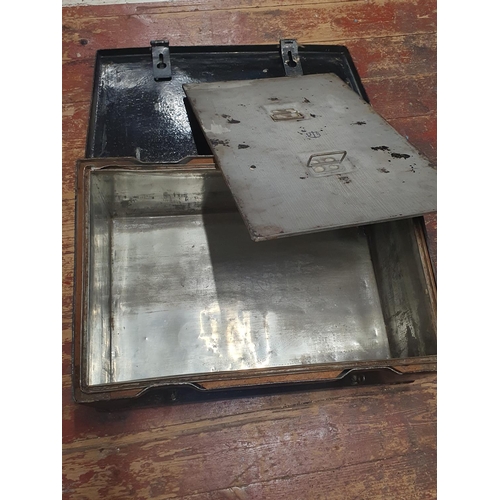 279 - A post war period US Army issue metal trunk/ammunition box 37x53cm, shipping unavailable