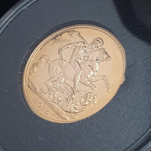 96 - A 2015 22ct gold full sovereign. 8 grams.