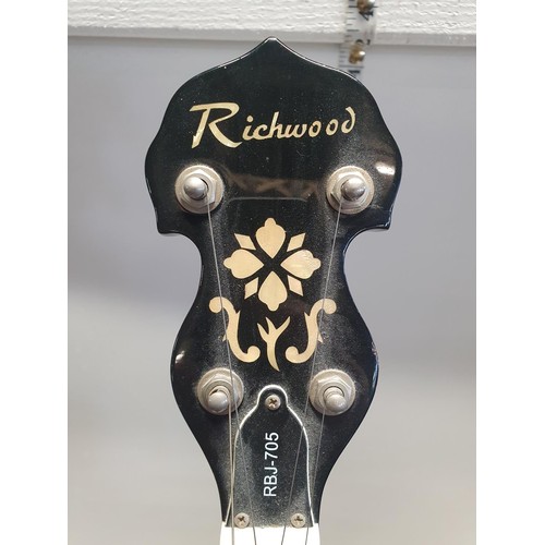 181 - A Richwood RBJ-705 banjo with stand, shipping unavailable