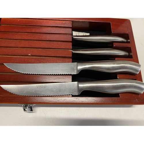 216 - A new box set of Viner's steak knives, UK shipping only