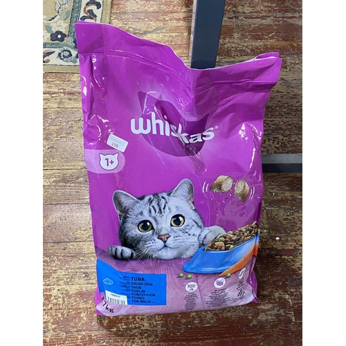 199 - A new bag of whiskers cat food 7KG