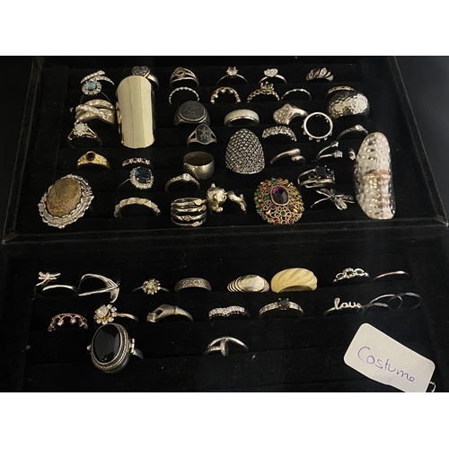 242 - A selection of costume jewellery rings