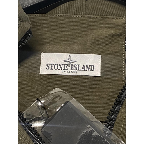 285 - A new Stone Island jacket size S