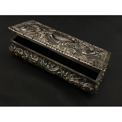 119 - A hallmarked silver trinket box 74.5g