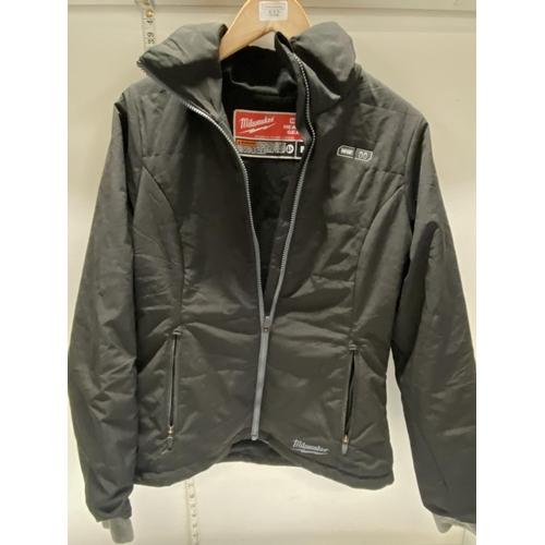 532 - A Milwaukee heated jacket size M