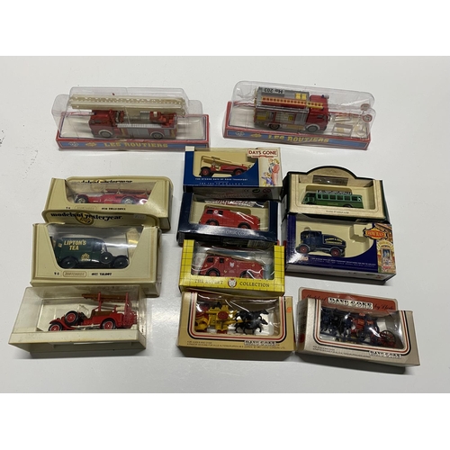 69 - A selection of assorted boxed die-cast models