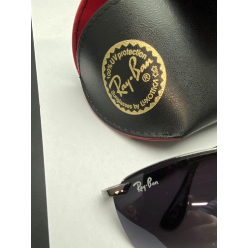 317 - A pair of Ray Ban sunglasses