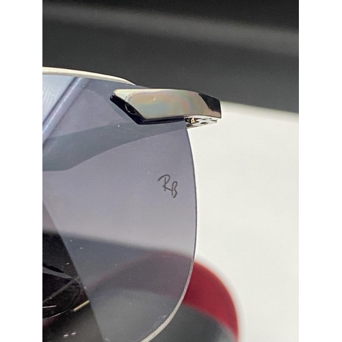 317 - A pair of Ray Ban sunglasses