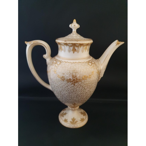 198 - A early 19th century finely decorated tea service with hand applied gold gilt decoration