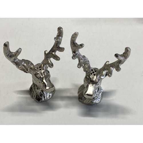 35 - A Culinary Concepts stag S&P set with two resin stag figurines h35cm