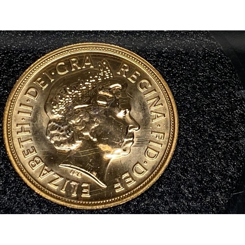 123 - A 2014 22ct gold full sovereign 8.00 grams