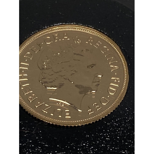 124 - A 2014 22ct gold full sovereign 8.00 grams