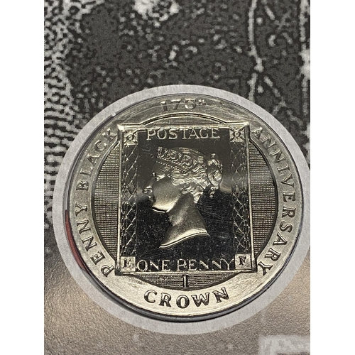 134 - A penny black commemorative coin and a original penny black stamp.