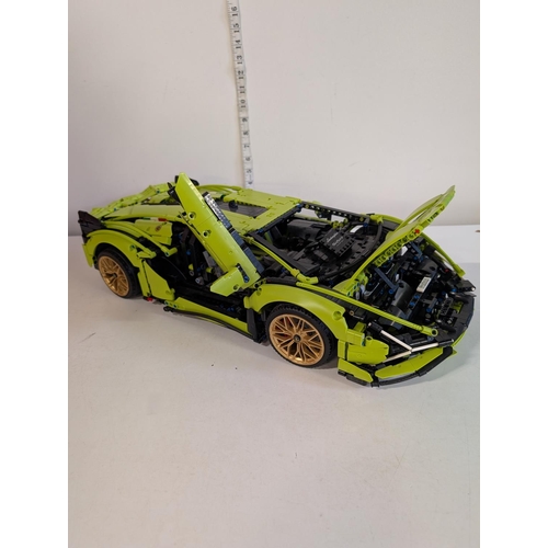 Lot 3         