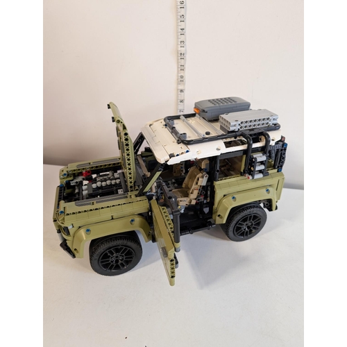 Lot 4         