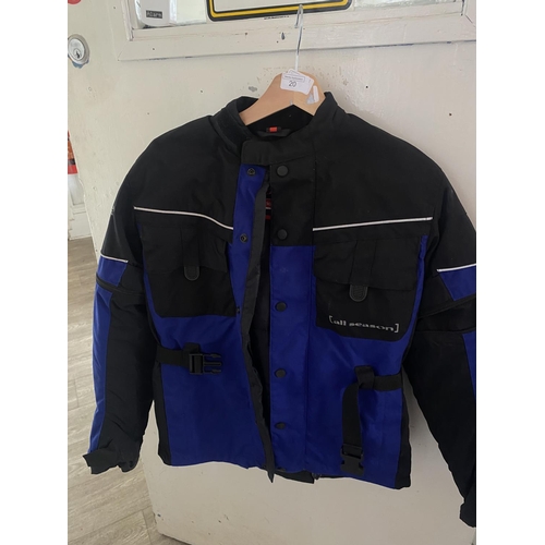Lot 20        