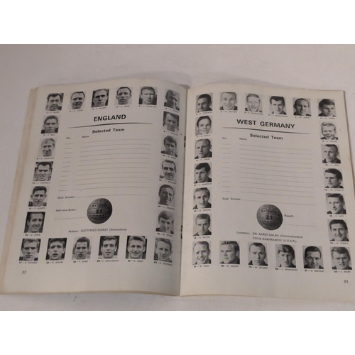 134C - 1966 World Cup Final Programme: England v West Germany