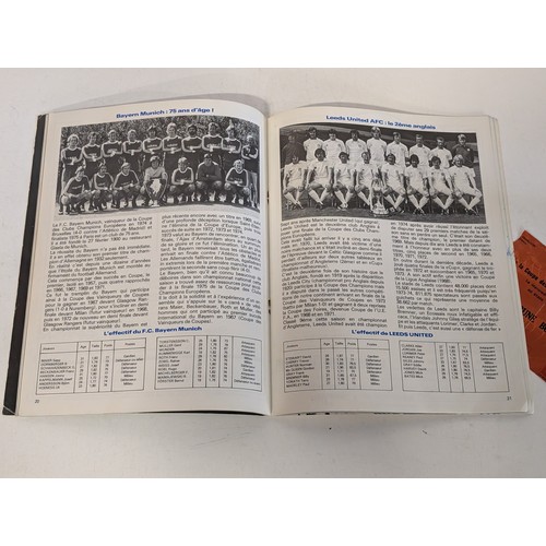 134D - 1975 European Cup Final Programme and Ticket for Bayern Munich v Leeds United in Paris