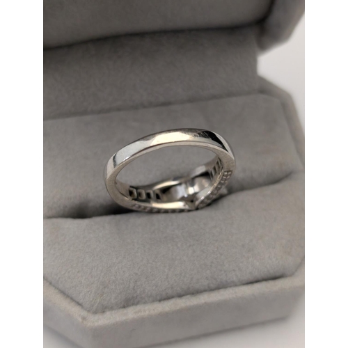 169 - A 14ct White Gold Diamond Three-Stone Ring 7.21g