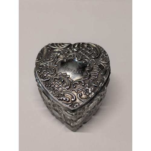152 - An Edwardian Sterling Silver and Cut Crystal Heart-Shaped Trinket Box, Birmingham 1900. H 6.5cm, L 8... 