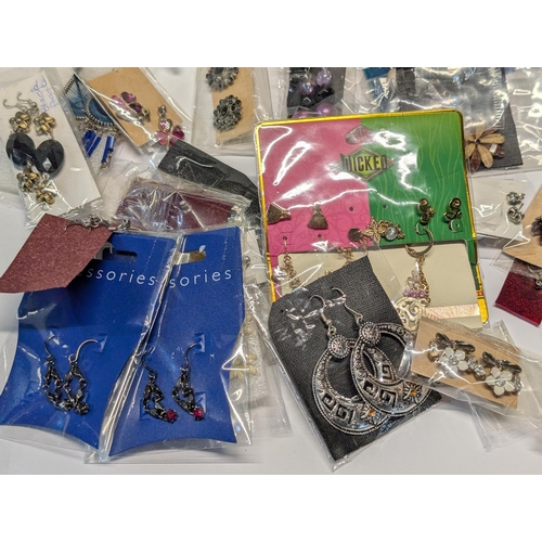 161 - 30 Pairs of Costume Earrings