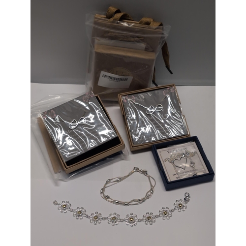 176 - A Collection of Contemporary 925 Silver Jewelry