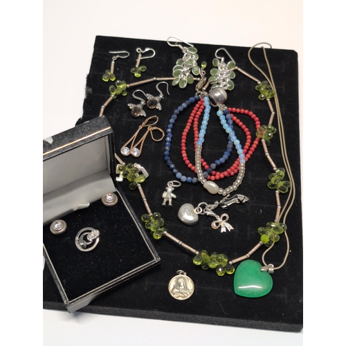143 - A Collection of Sterling Silver Jewellery