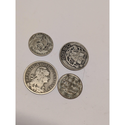 139 - A Group of Four Portuguese Republic Escudo and Centavo Coins, 1920-1940 21.26g