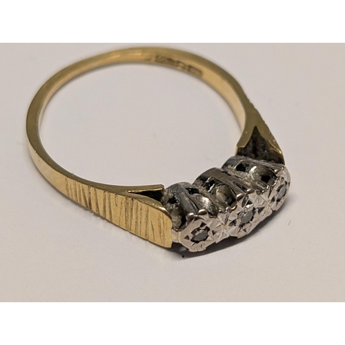 145 - A 18ct Yellow Gold Three Stone Diamond Ring N 1/2 3.05g