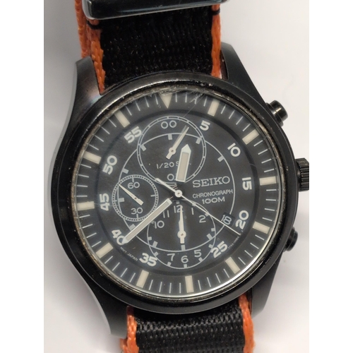 166 - Seiko 7T92 Chronograph Wristwatch, Working