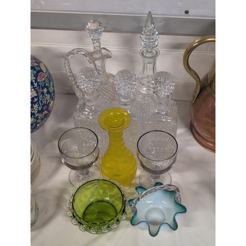 94 - A Collection of Glassware and Decorative Items, Shipping Unavailable