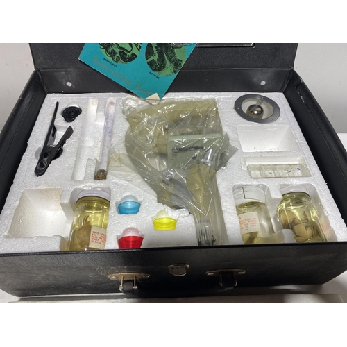 165 - A Vintage Focal Microscope and Dissection Set in Original Case, No Shipping