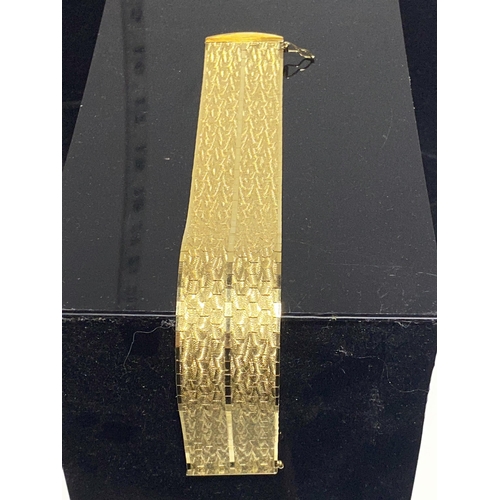 112 - Italian 18ct Rolled Gold Wide Honeycomb Mesh Bracelet