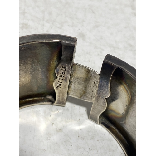 109 - Antique Victorian Aesthetic Movement Sterling Silver Engraved Hinged Bangle Bracelet