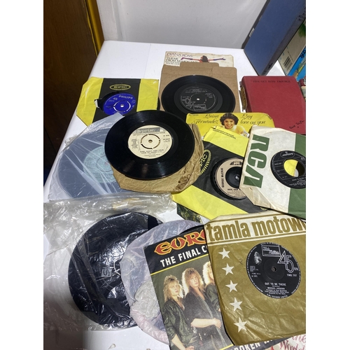 52 - A Collection of Vintage Children's Books, Annuals, Royal Biographies, and 7 Inch Vinyl Singles. No s... 