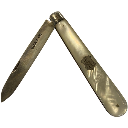 85 - Victorian Sterling Silver and Mother-of-Pearl Folding Fruit Knife, John Biggin, Sheffield 1855