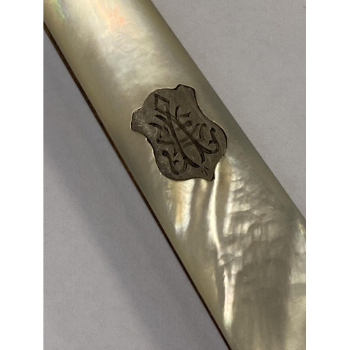 85 - Victorian Sterling Silver and Mother-of-Pearl Folding Fruit Knife, John Biggin, Sheffield 1855
