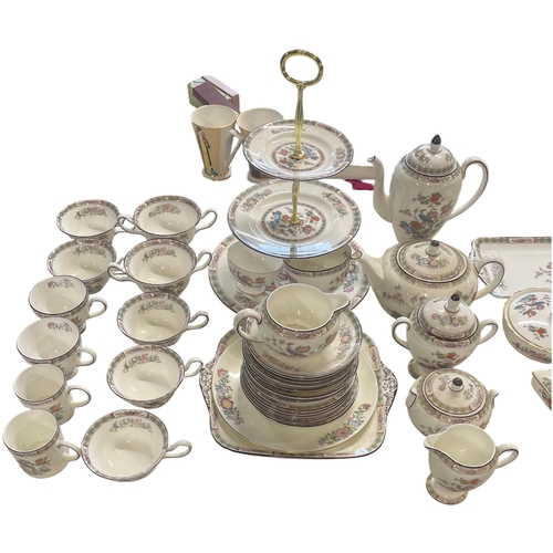 352 - A Wedgwood Kutani Crane pattern bone china tea and coffee service. Approx 37 pieces. No shipping.