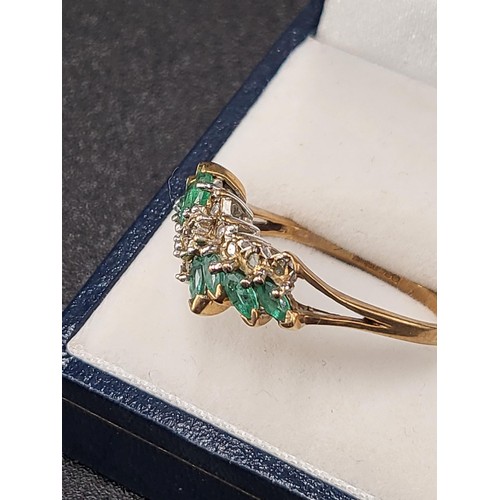 4 - 9ct Gold Diamond & Green Gemstone Ring Fully Hallmarked Size Q (Weight 2.7g)