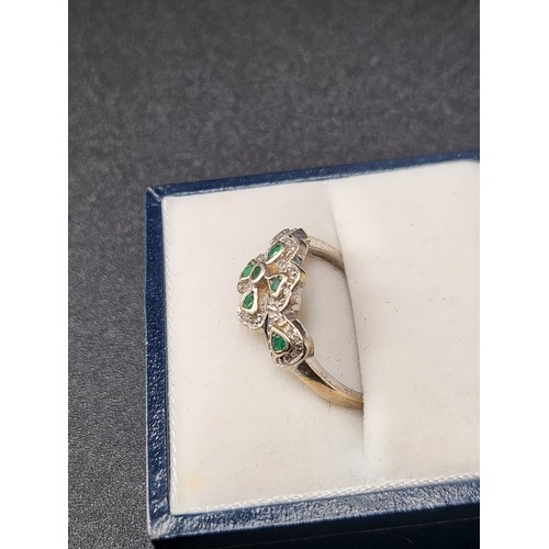 17 - 9ct White Gold Diamond & Green Stone Shamrock Ring Fully Hallmarked Size O (Weight 2.5g)