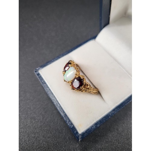 25 - 9ct Gold Fiery Opal & Garnet Ring Fully Hallmarked Size O ( Weight 4.1g)