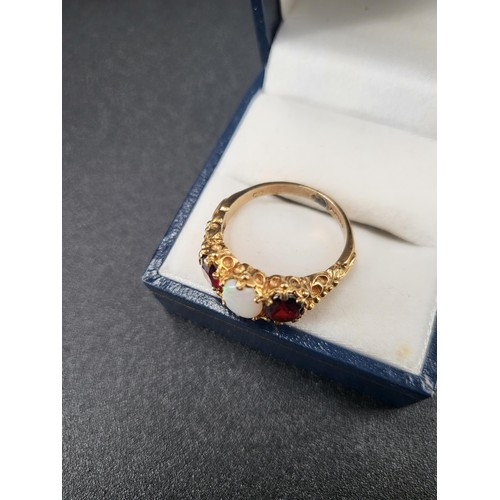 25 - 9ct Gold Fiery Opal & Garnet Ring Fully Hallmarked Size O ( Weight 4.1g)