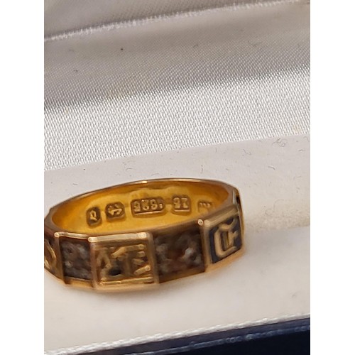 32 - 15ct Gold Mourning Ring Fully Hallmarked has Some Damage to Hair Fully Hallmarked ( Weight 1.8g)... 