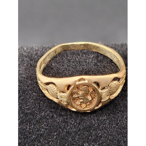 47 - Two 9ct Gold Rings Rampant Lion & Signet Fully Hallmarked (Complete Weight 3.9g) Rampant Lion Ri... 