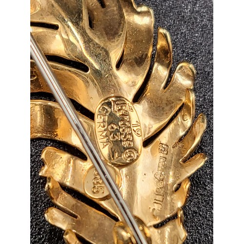 58 - 14ct Vintage Crosse Germany Leaf Brooch Fully Hallmarked Measures 5cm Long (Weight 4.1g) Has Metal P... 