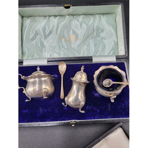 93 - Three Sterling Silver Cased Items Includes Walker & Hall Cruet Set Blue Liner on Salt Grazed on ... 