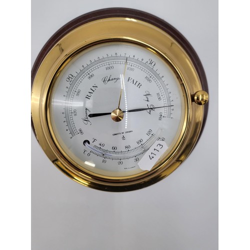 113 - Comitti of London Barometer in Nice Condition Measures 13cm in Diameter