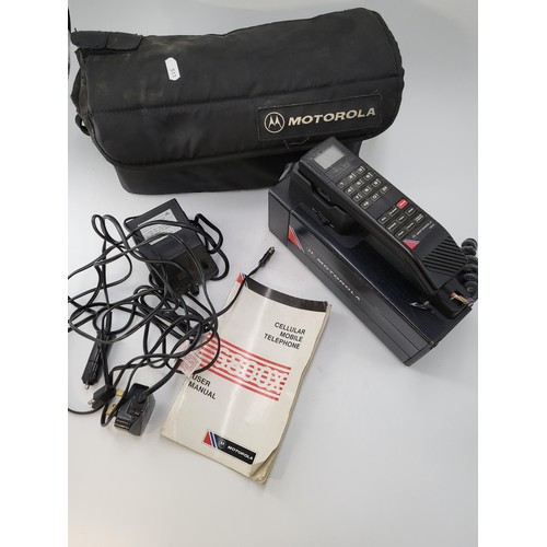 128 - Motorola 6000x Mobile Transportable Phone with Case & Instructions