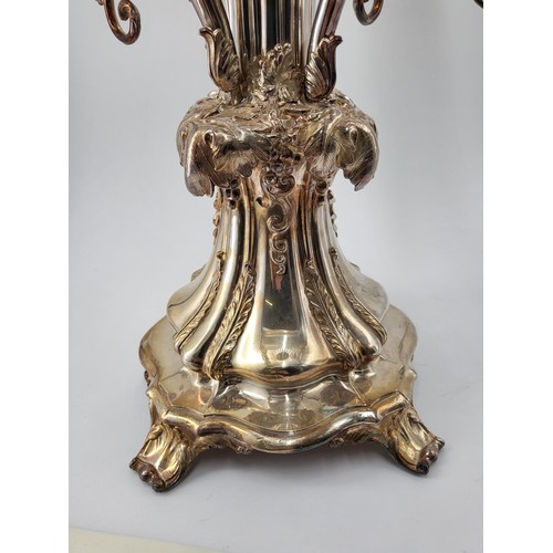 226 - Early Victorian Sheffield Plated Epergne Circa 1825 Has Four Detachable Branches & Family Crest ... 