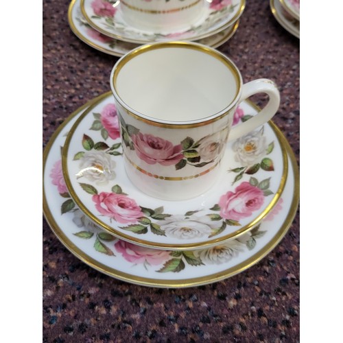 240 - Royal Worcester Royal Garden Part Dinner Set Fifty Pieces in Total All in Good Condition Coffee Pot ... 